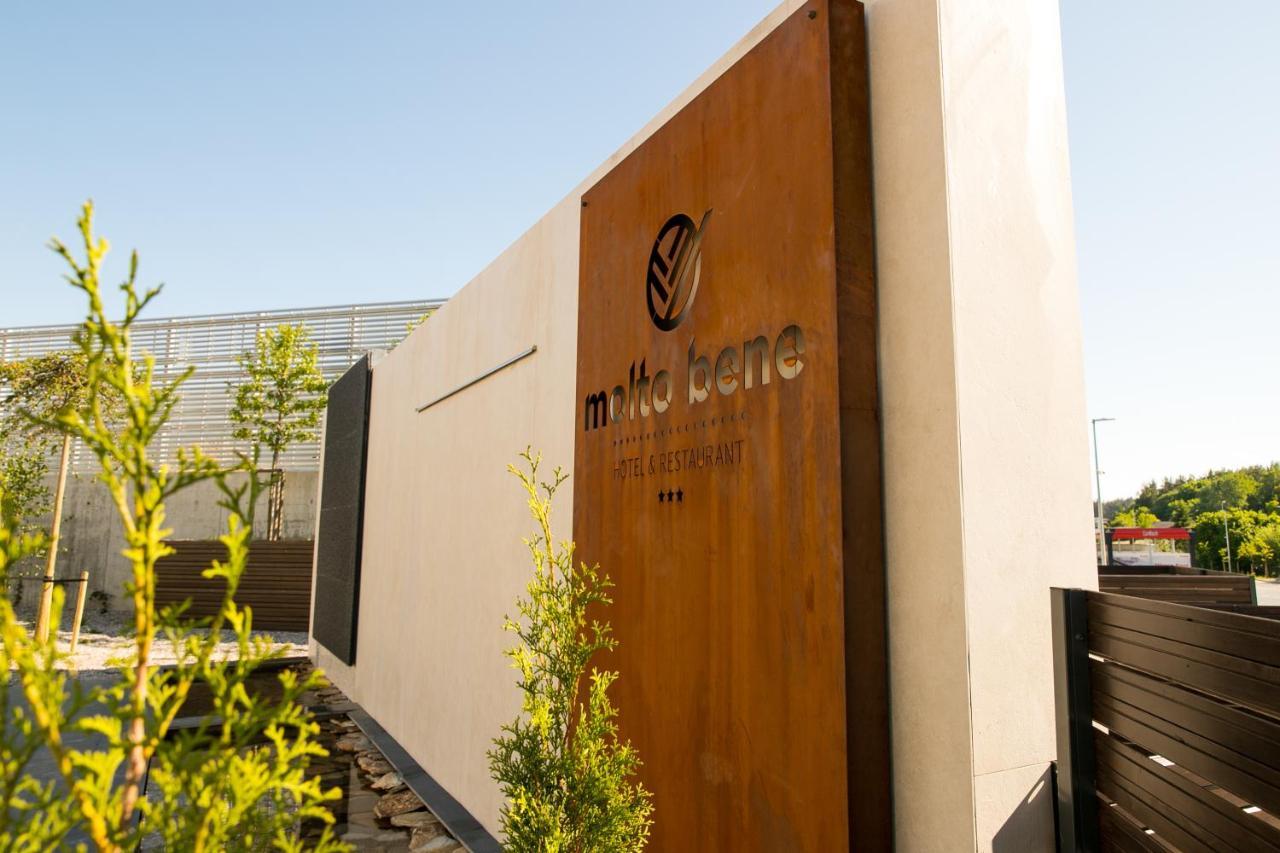 Skorcz Molto Bene Hotel & Restaurant מראה חיצוני תמונה