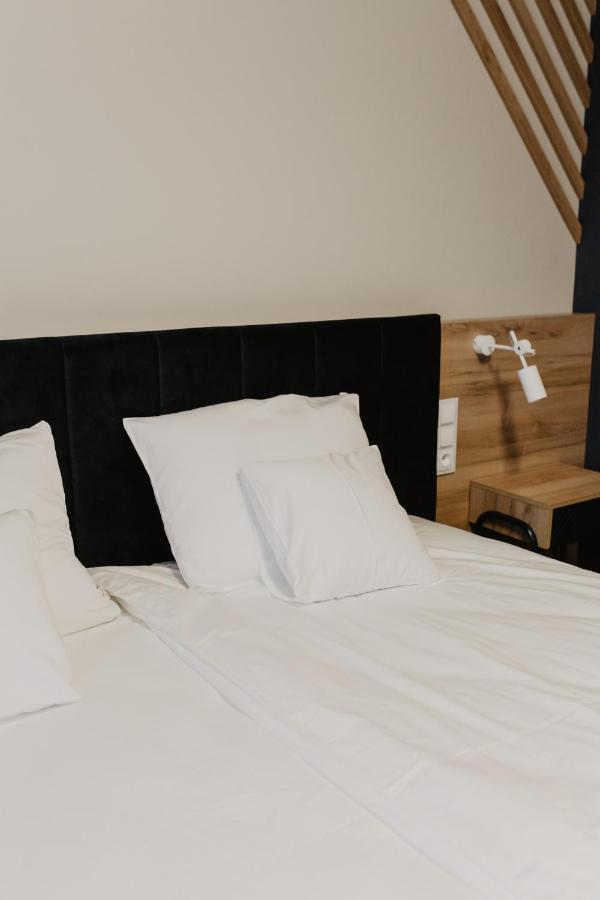 Skorcz Molto Bene Hotel & Restaurant מראה חיצוני תמונה